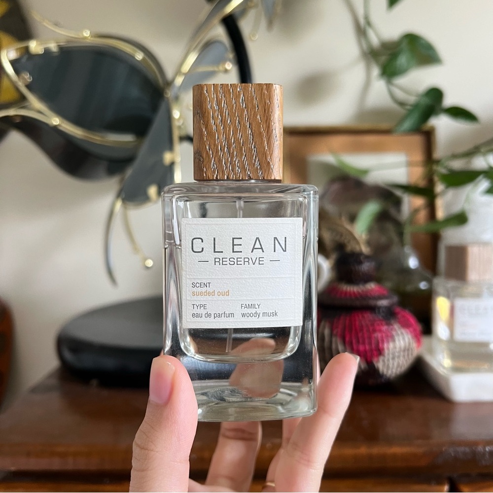 Clean Reserve Sueded Oud